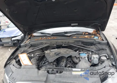 2011 Audi Q5 2.0T Premium z USA, uszkodzony, nr VIN WA1CFAFP0BA105022